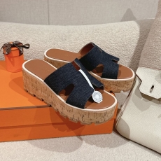 Hermes Slippers